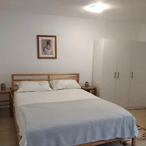 One Bedroom In Apartamento